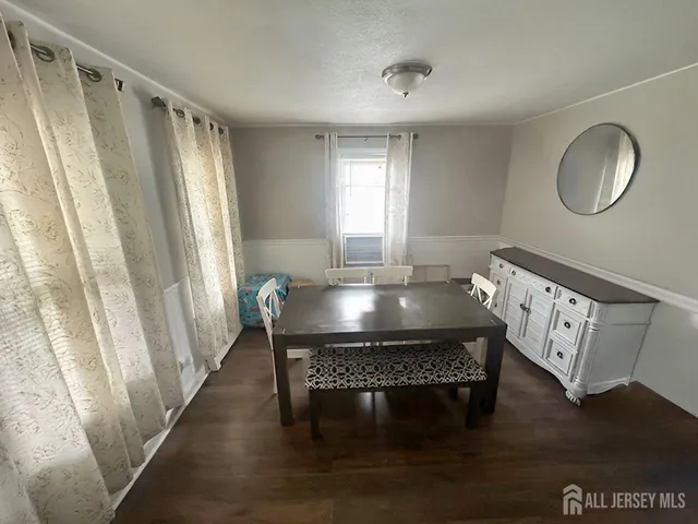 $319,900 | 25 Brook Lane, Hamilton, NJ 08619