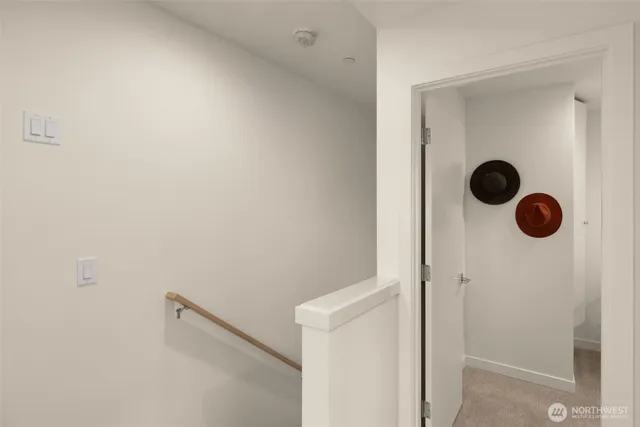 $499,900 | 9225 B Densmore Avenue North, Seattle, WA 98103