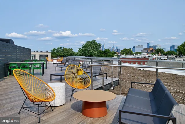 a view of a garage with an bike