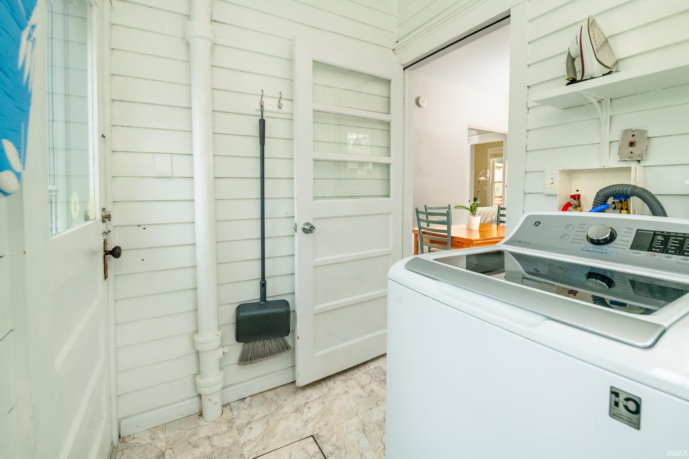 830 West 4th Street Bloomington, IN 47404 - Photo 25 of 34