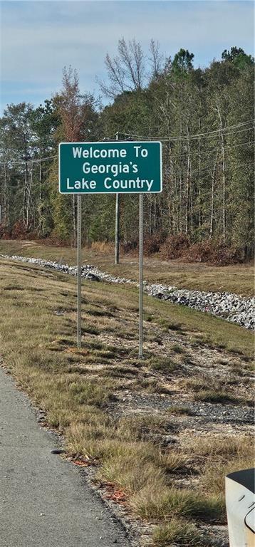 0 Old Eighty Five Road Sandersville, GA 31082 - Photo 8 of 15 a view of a brick house with a yard