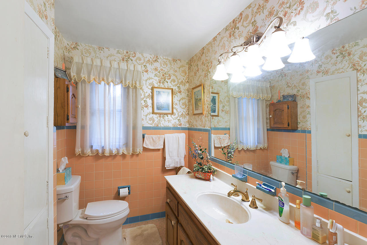 3691 Hilliard Road Jacksonville, FL 32217 - Photo 22 of 30 Master Bathroom