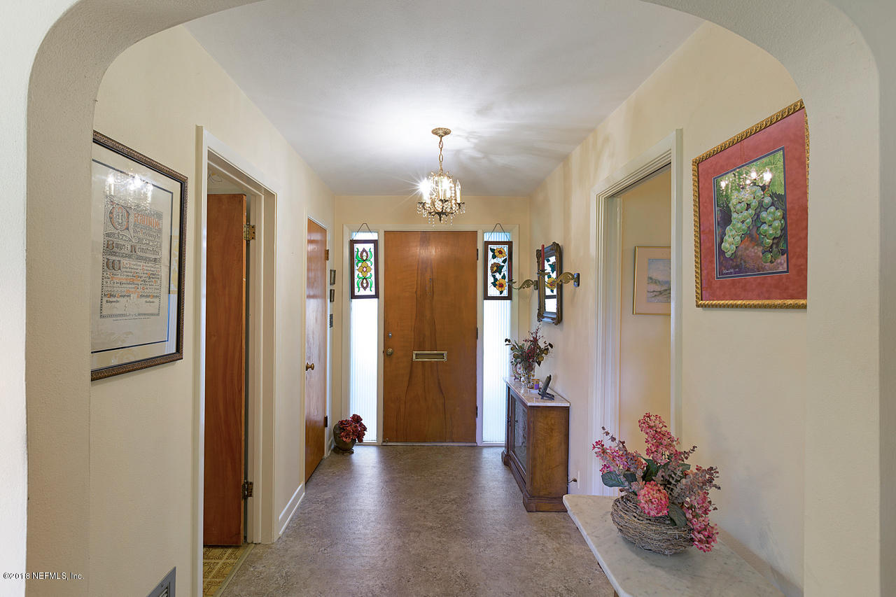 3691 Hilliard Road Jacksonville, FL 32217 - Photo 7 of 30 Foyer