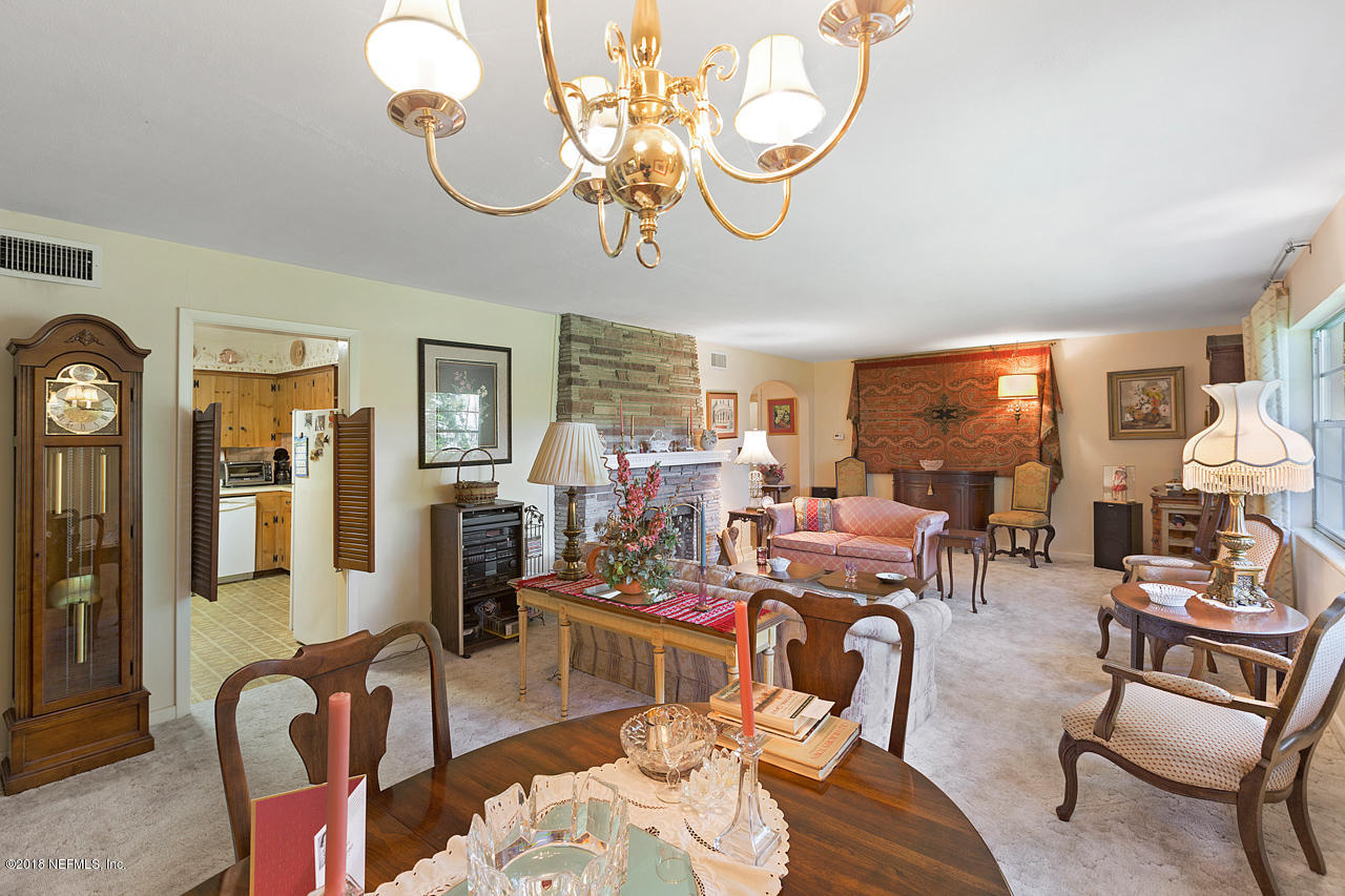 3691 Hilliard Road Jacksonville, FL 32217 - Photo 10 of 30 Living/Dining
