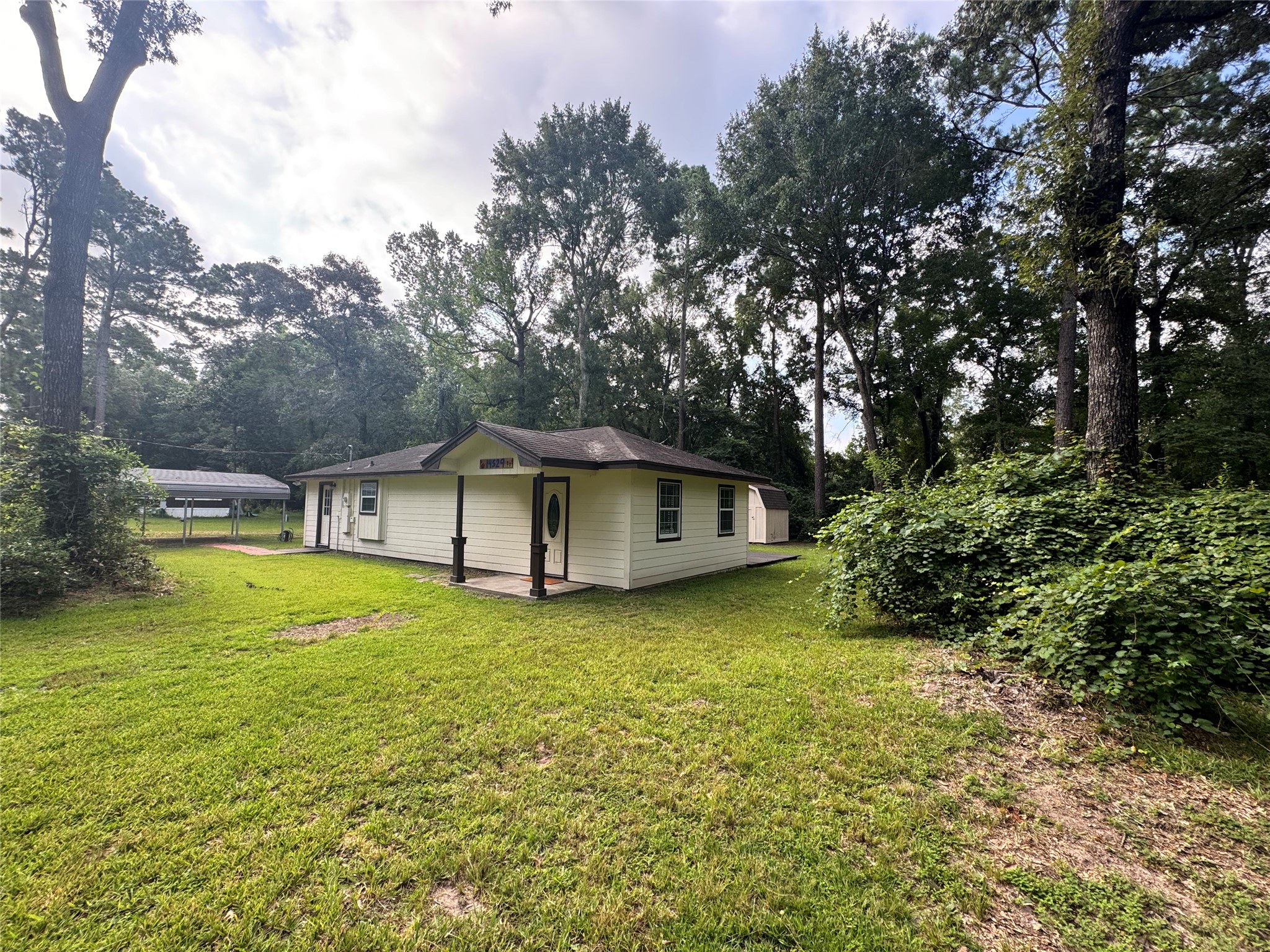 14529 Chapperal Pipeline Road, Unit A Conroe, TX 77302 - Photo 3 of 25