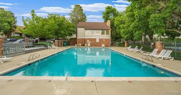 $399,950 | 903 South Fairplay Street, Aurora, CO 80012