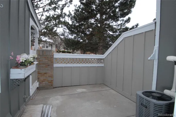 $399,950 | 903 South Fairplay Street, Aurora, CO 80012