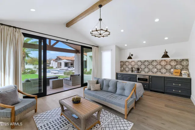 $44,995 | 5353 East Sanna Street, Paradise Valley, AZ 85253