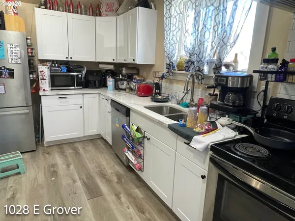$419,900 | 1028 East Grover Avenue, Cottage Grove, OR 97424