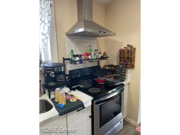 $419,900 | 1028 East Grover Avenue, Cottage Grove, OR 97424