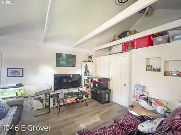 $419,900 | 1028 East Grover Avenue, Cottage Grove, OR 97424