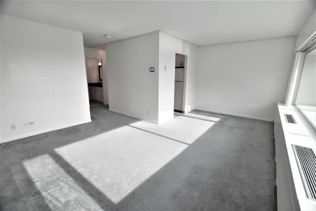 $279,000 | 555 East William Street, Unit 14C, Ann Arbor, MI 48104