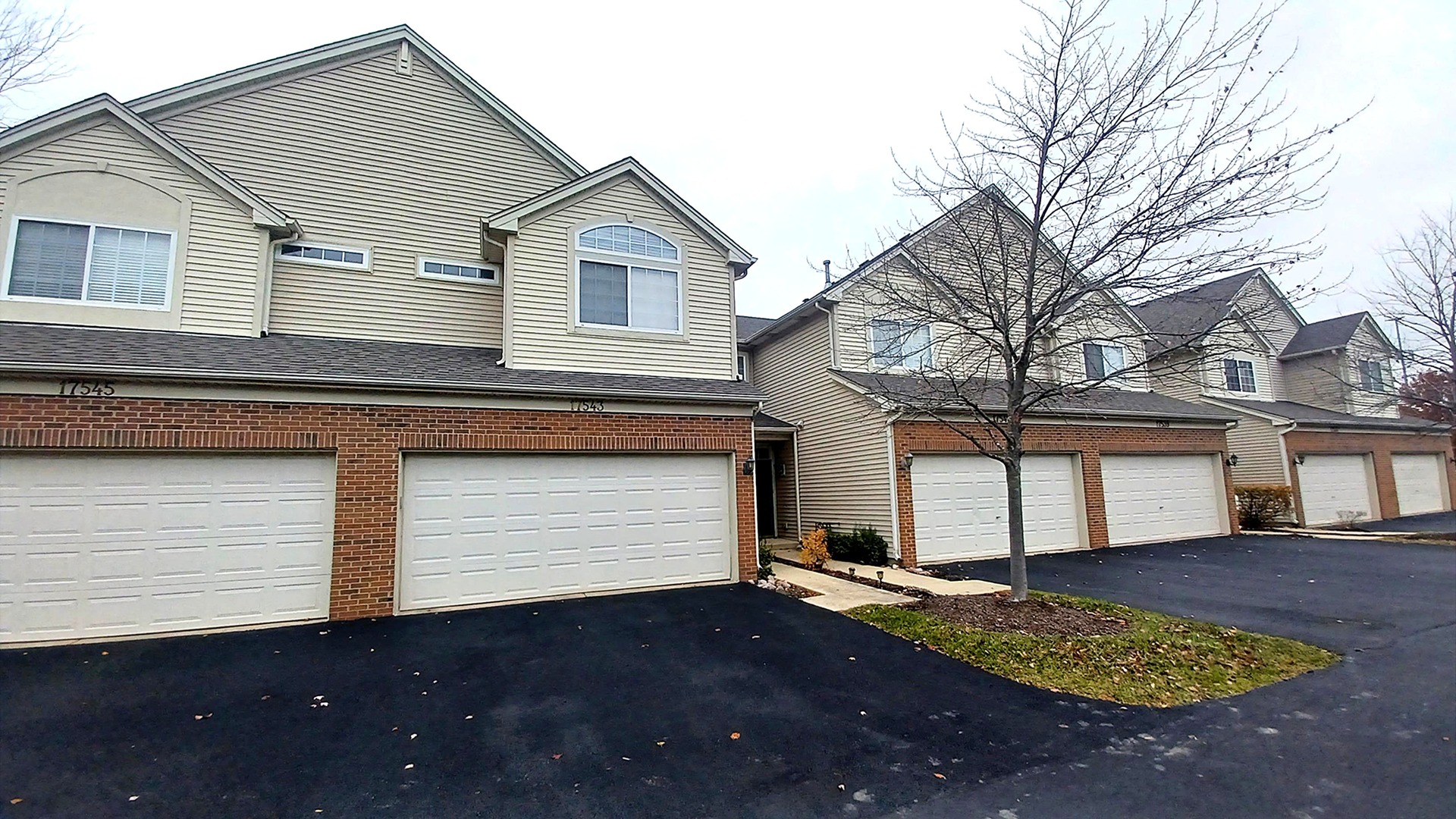 17543 Gilbert Drive Lockport, IL 60441 - Photo 1 of 54 Gallery Image 1