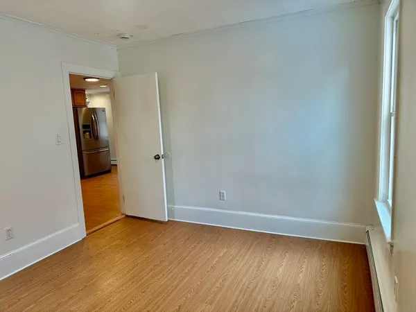 $2,950 | 187 White Street, Unit 1, Lowell, MA 01854