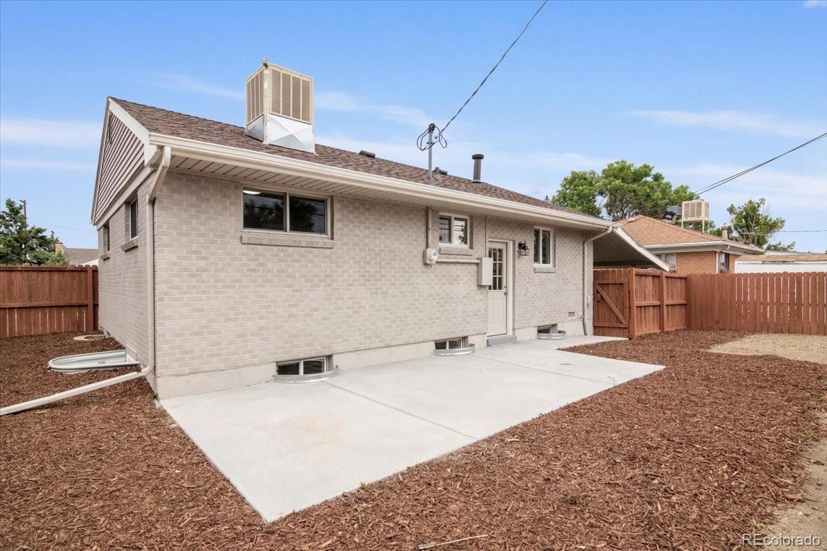 7161 Avrum Drive Denver, CO 80221 - Photo 39 of 40