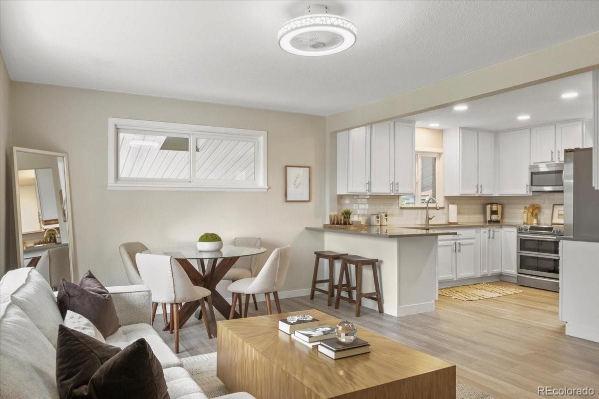 7161 Avrum Drive Denver, CO 80221 - Photo 8 of 40