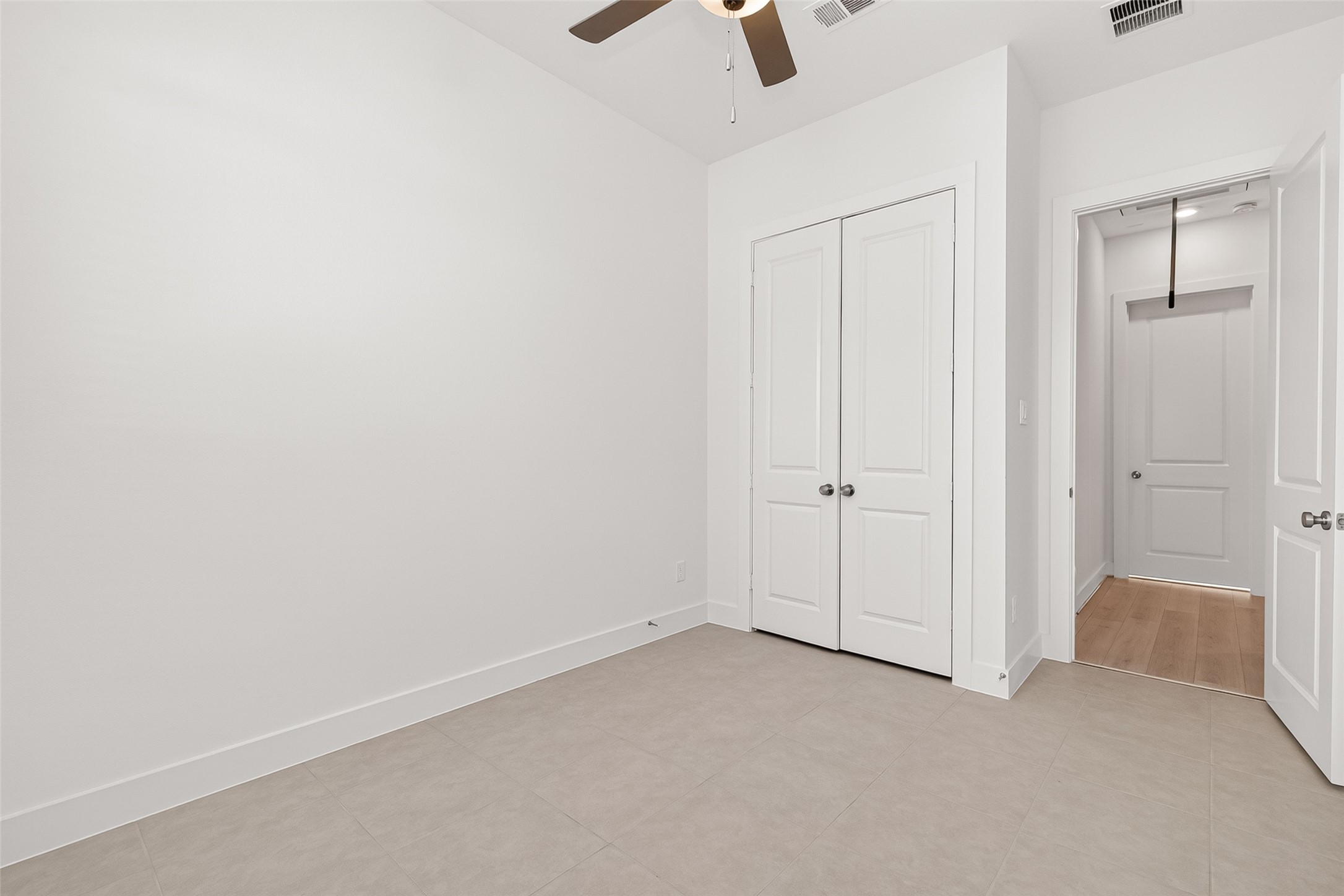 4916 Northern Wds Drive Spring, TX 77386 - Photo 18 of 44 an empty room with closet