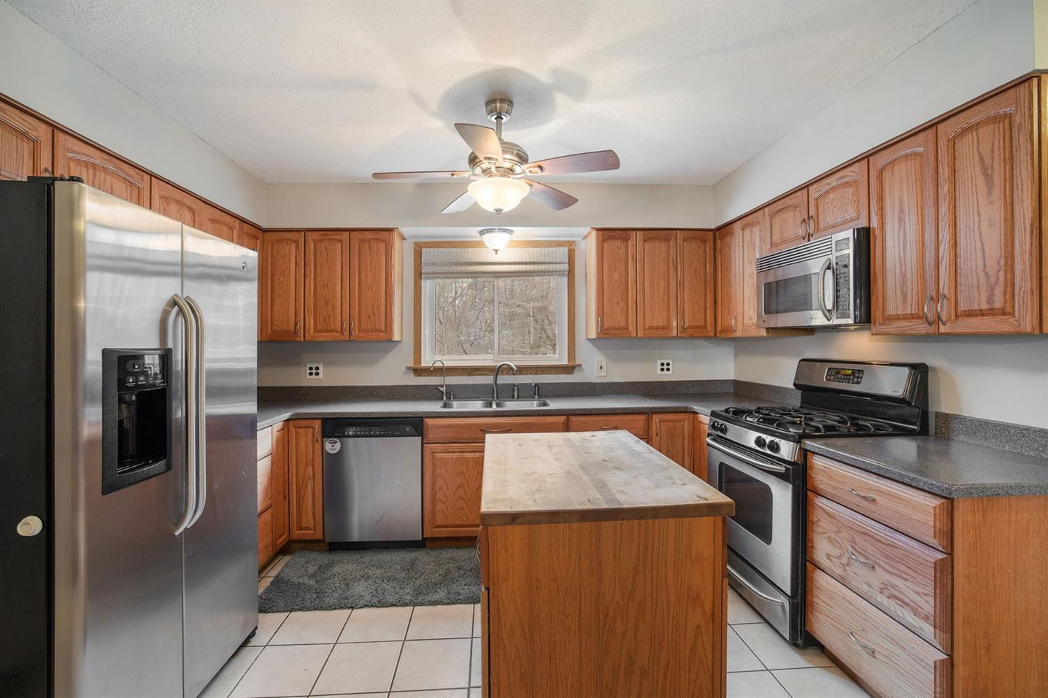 19760 Ivey Road Chelsea, MI 48118 - Photo 9 of 51 Photo 9