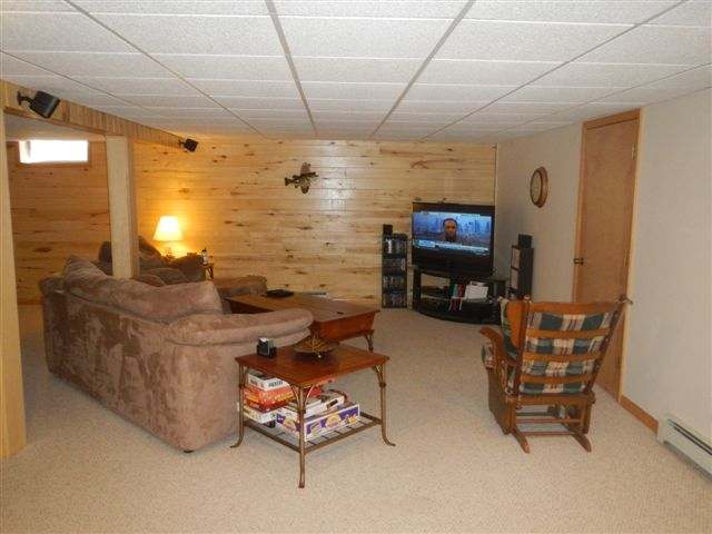 W7439 West Evans Bay Road Phillips, WI 54555 - Photo 7 of 9 Gallery Image 7