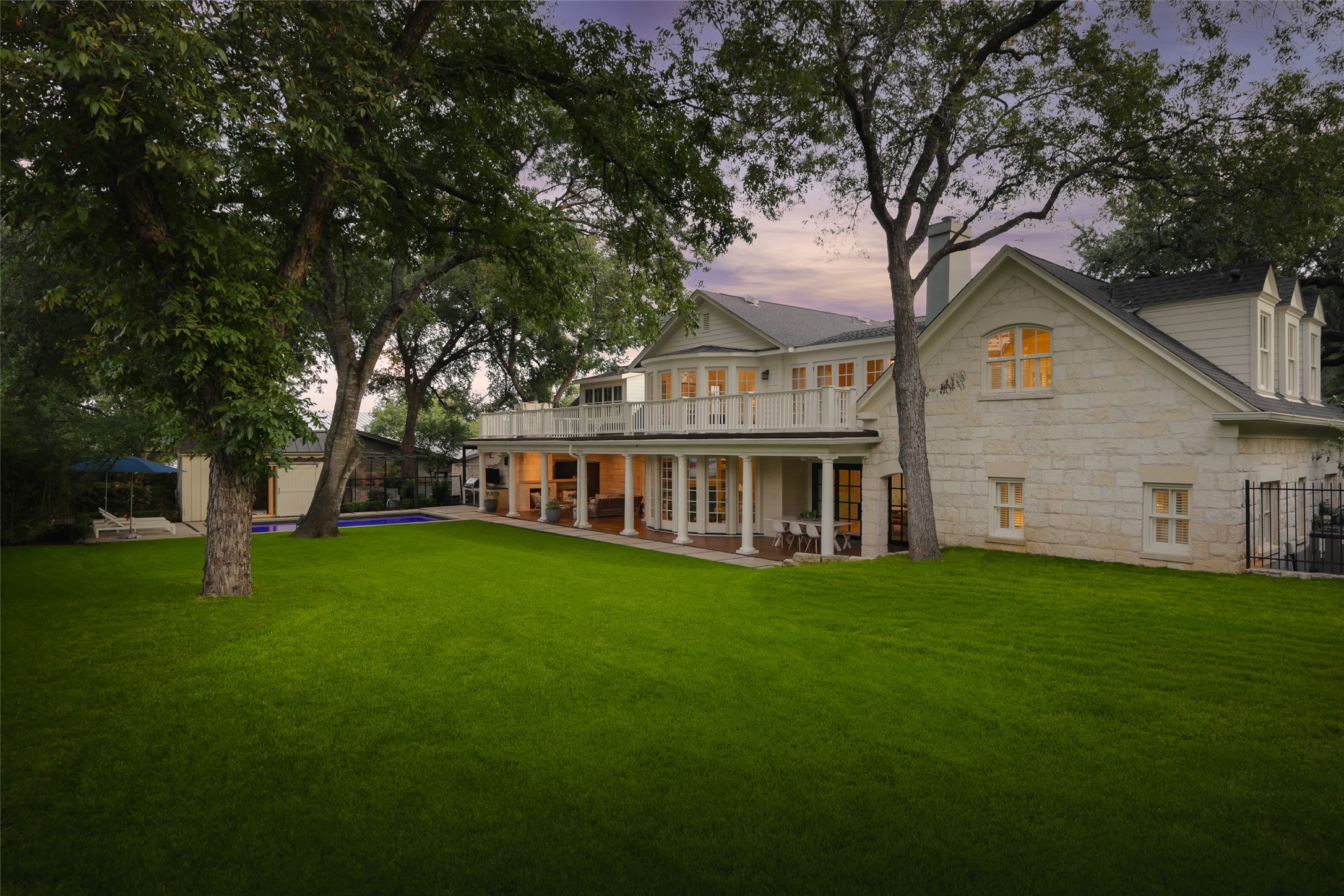 2308 Bridle Path Austin, TX 78703 - Photo 28 of 31 Gallery Image 28