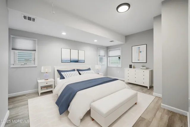 $379,000 | 142 East Lakewood Avenue, Ocean Gate, NJ 08740