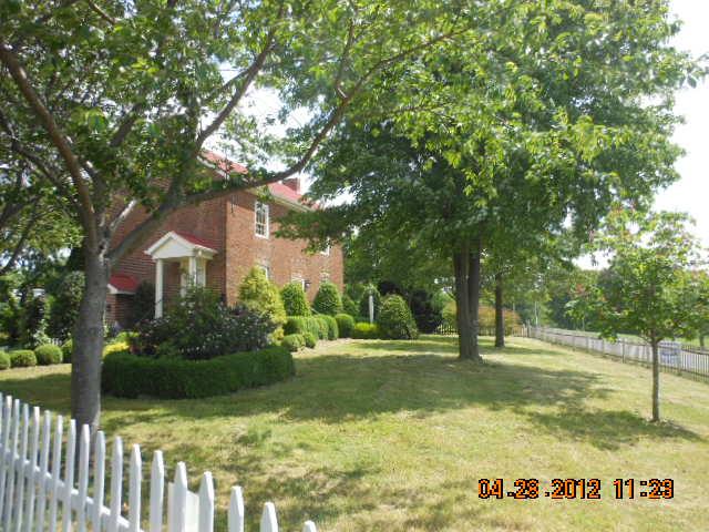 345 Crafton Road Portland, TN 37148 - Photo 3 of 9 left front view
