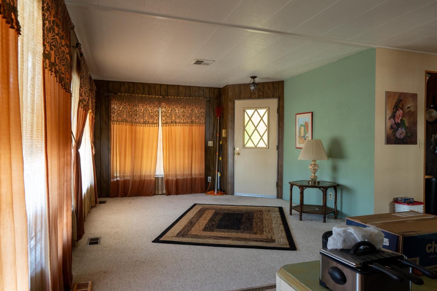 2500 North State Highway, Unit 36 Merced, CA 95348 - Photo 5 of 50 a living room with furniture and a window