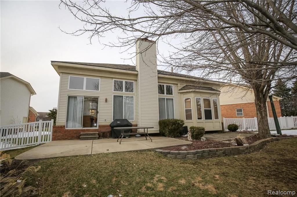4659 Amberwood Court Rochester, MI 48306 - Photo 28 of 30