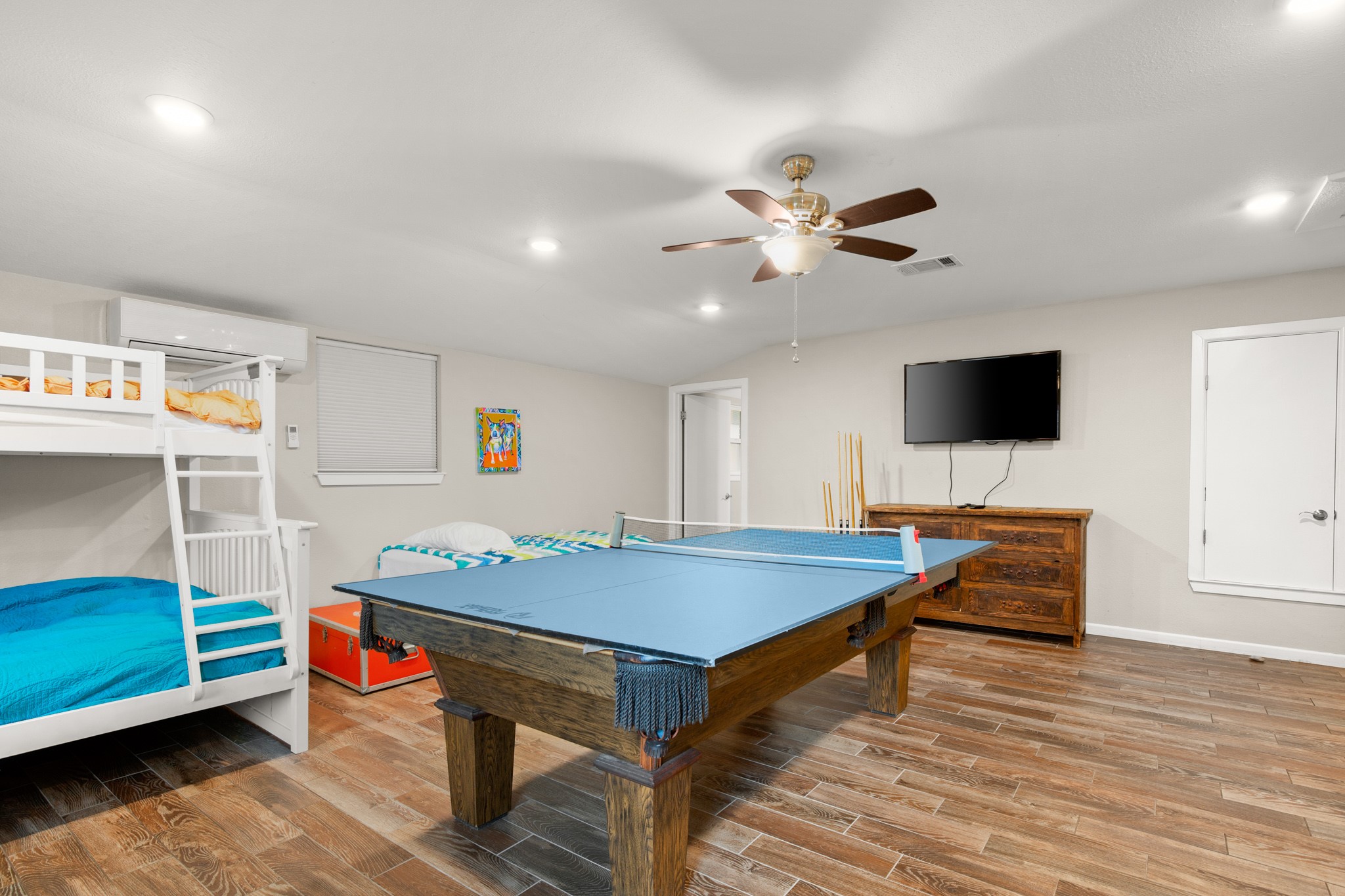 508 Riverside Drive Kingsland, TX 78639 - Photo 30 of 39 a room with pool table and flat screen tv