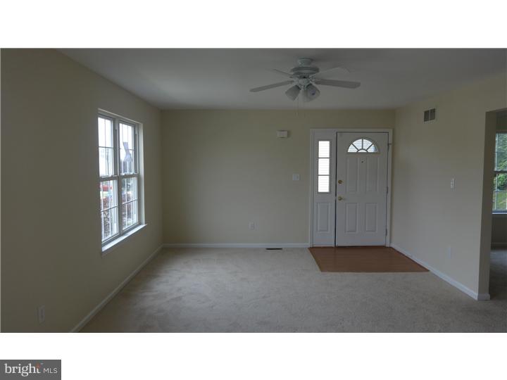 216 Bainbridge Circle Sinking Spring, PA 19608 - Photo 3 of 16