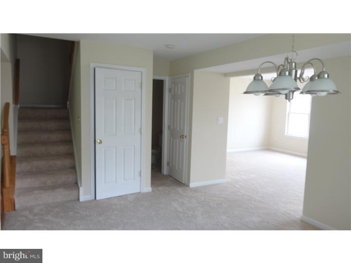 216 Bainbridge Circle Sinking Spring, PA 19608 - Photo 5 of 16
