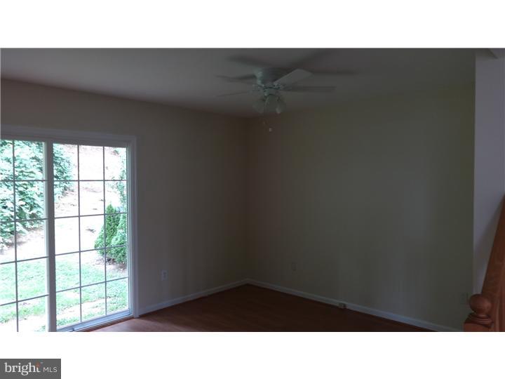 216 Bainbridge Circle Sinking Spring, PA 19608 - Photo 6 of 16