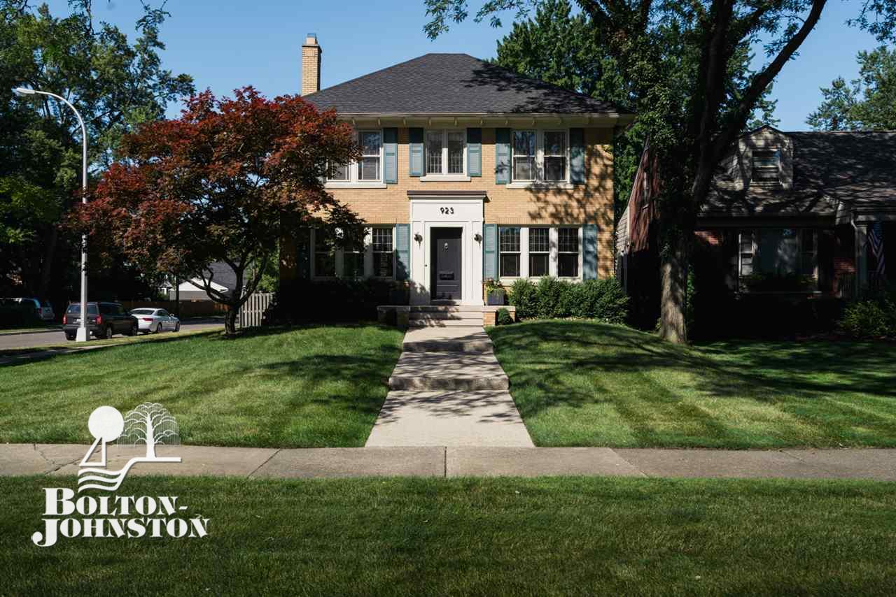 923 Washington Road Grosse Pointe, MI 48230 - Photo 56 of 56 31388291-55.JPG