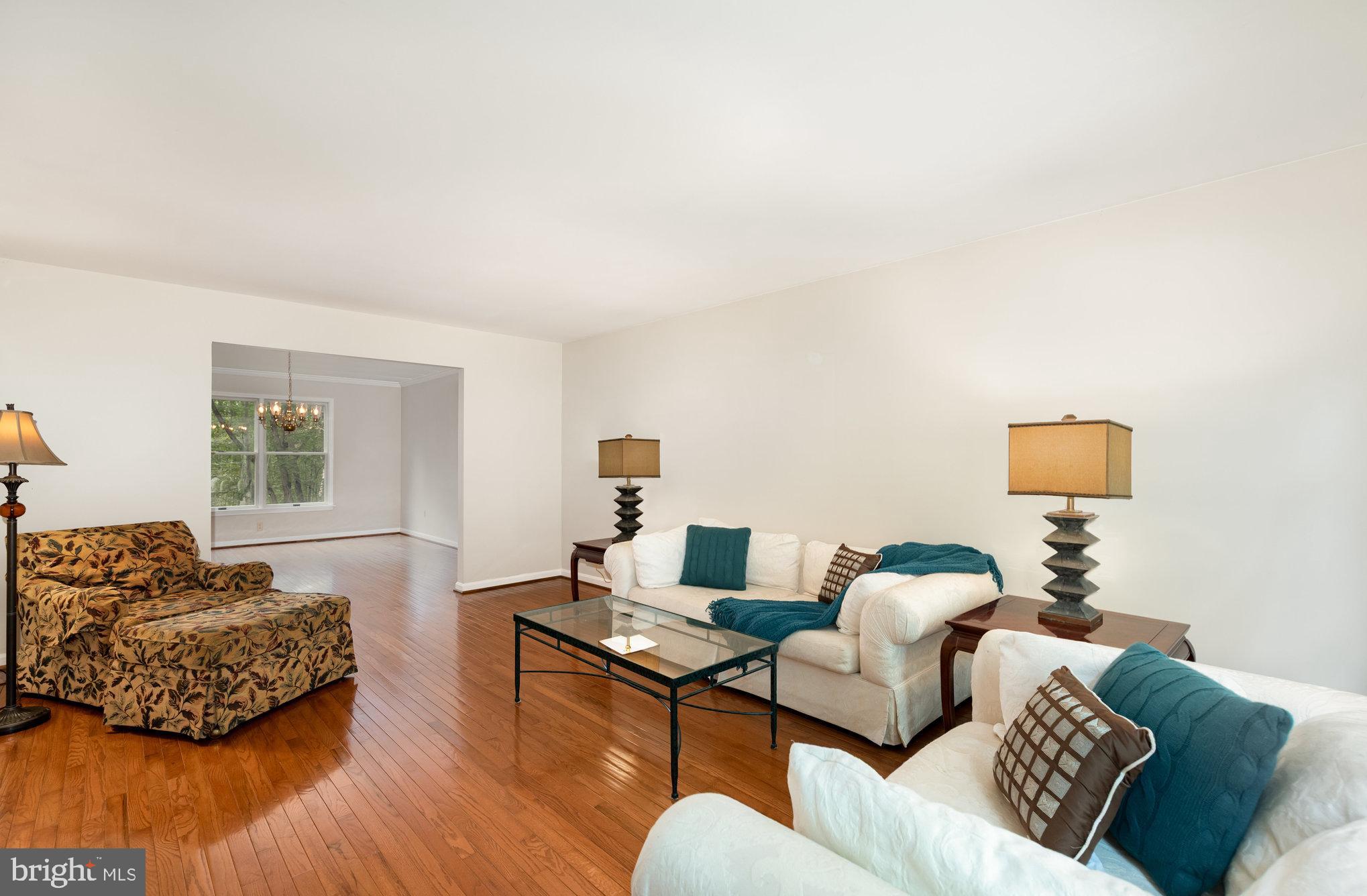 2736 Paper Mill Road Phoenix, MD 21131 - Photo 8 of 51 a living room with furniture and a window