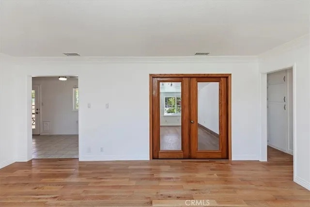 a view of livingroom with hardwood floor and window