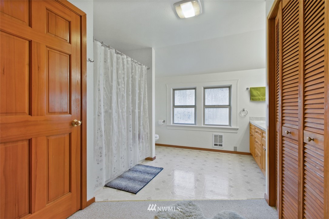 16573 Beaver Marsh Road Mount Vernon, WA 98273 - Photo 22 of 30 a view of an empty room with a window