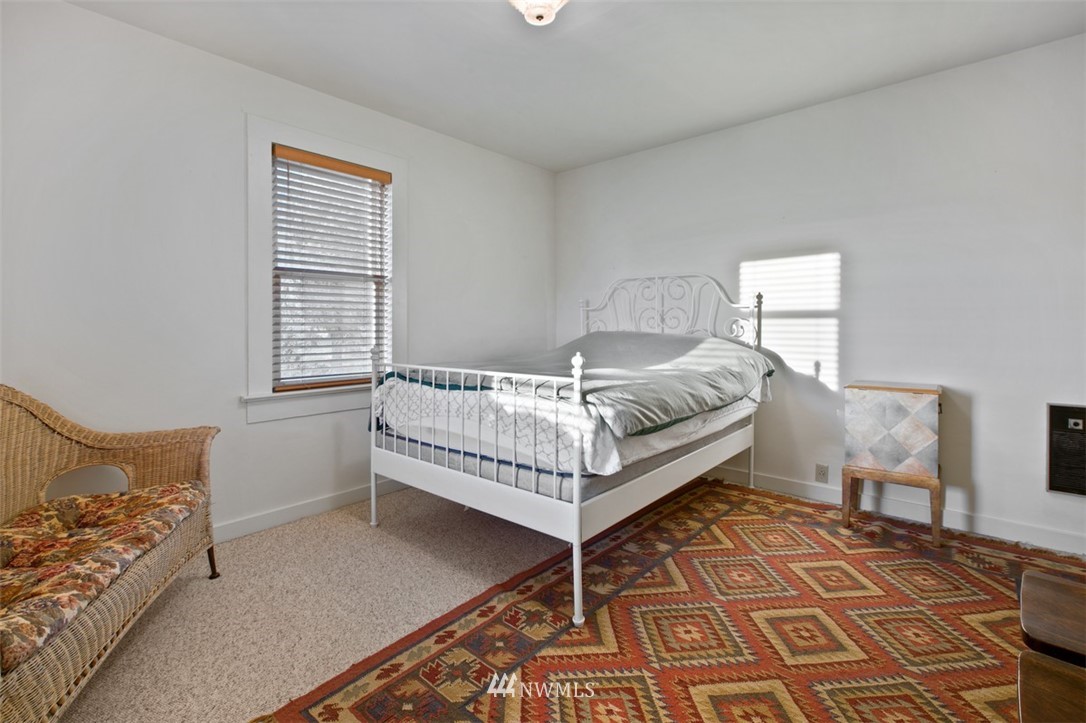 16573 Beaver Marsh Road Mount Vernon, WA 98273 - Photo 26 of 30 a bed room with a bed and a window