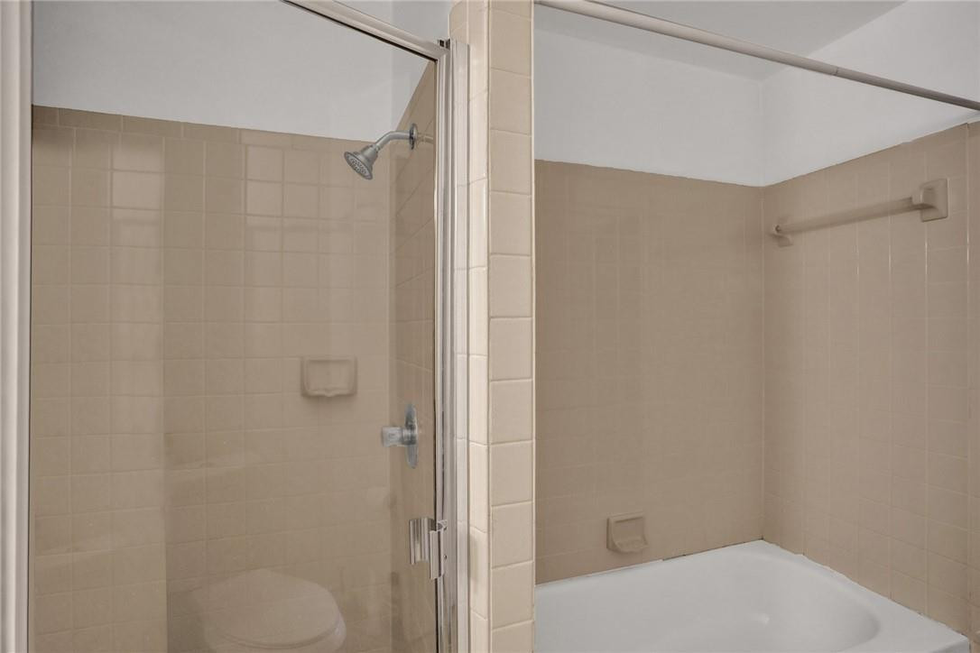 5972 Triphammer Road Lake Worth, FL 33463 - Photo 17 of 26 MASTER SHOWER & TUB
