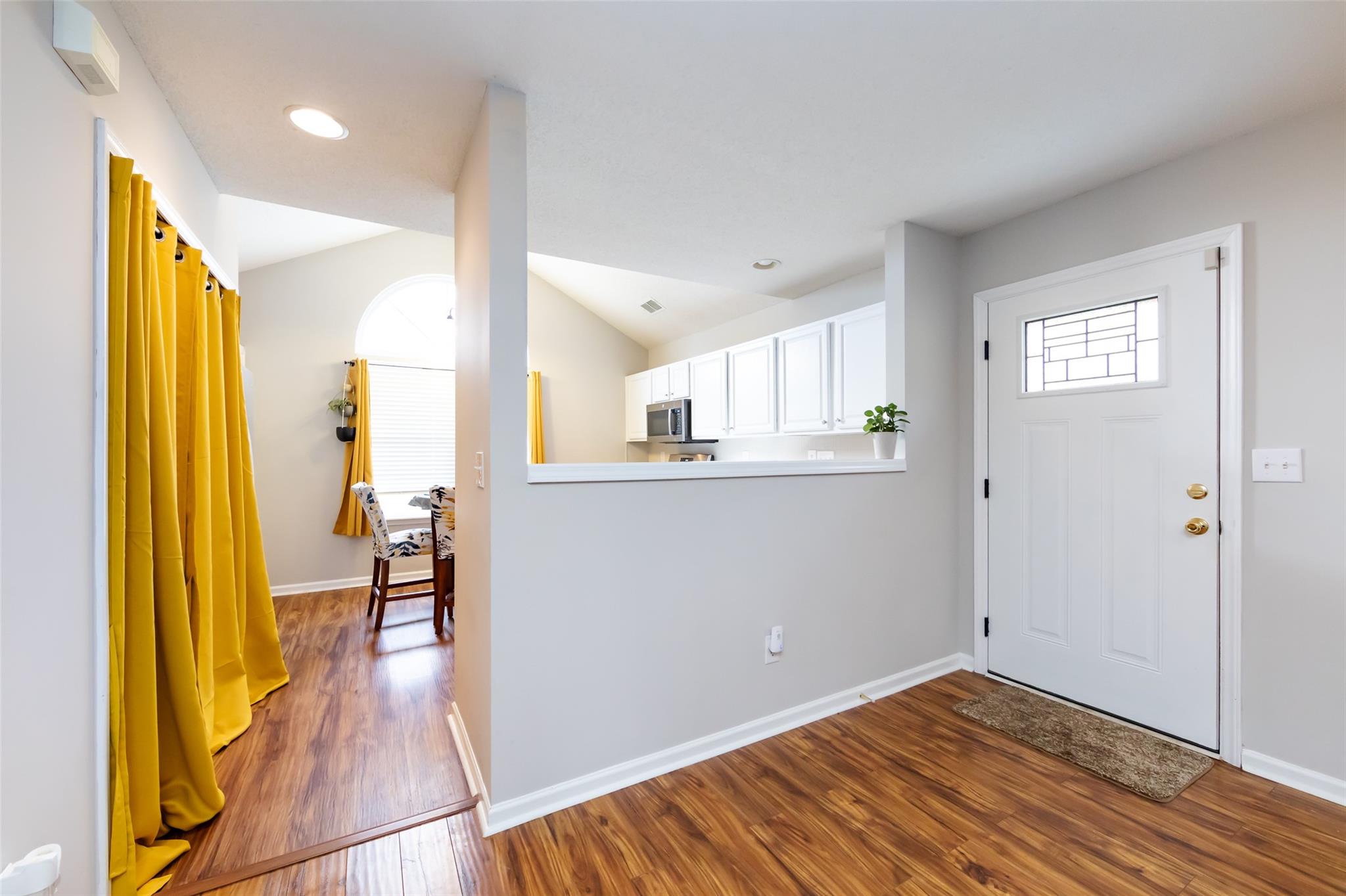 16807 Timber Crossing Road Charlotte, NC 28213 - Photo 4 of 24