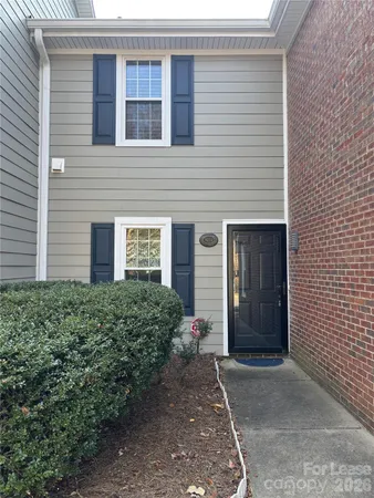 $1,700 | 9252 Kings Canyon Drive, Charlotte, NC 28210