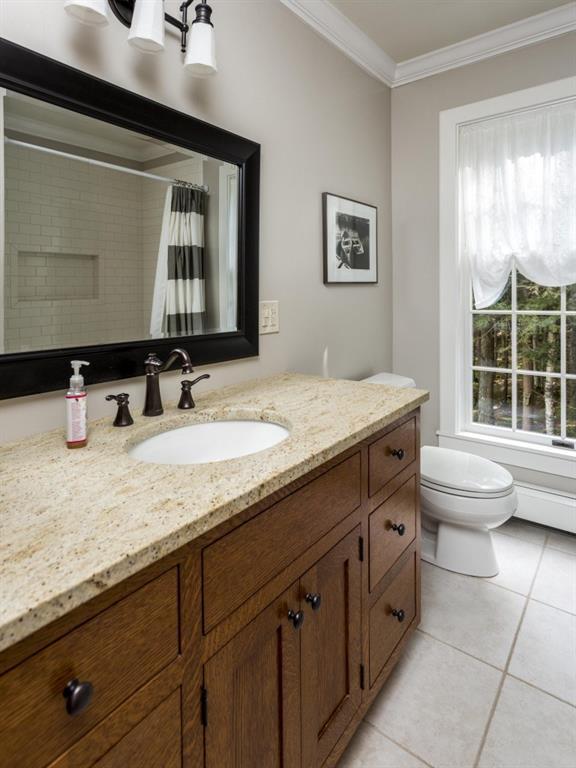 29 Shapleigh Road Harpswell, ME 04079 - Photo 27 of 33 Guest bath with subway tiled...