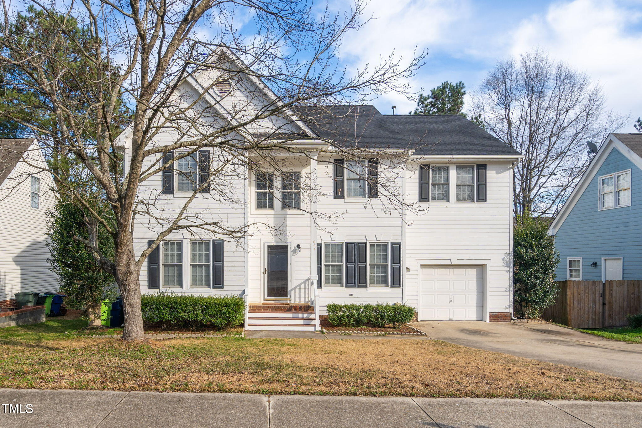 604 Hanska Way Raleigh, NC 27610 - Photo 1 of 43 37-web-or-mls-604-hanska-way
