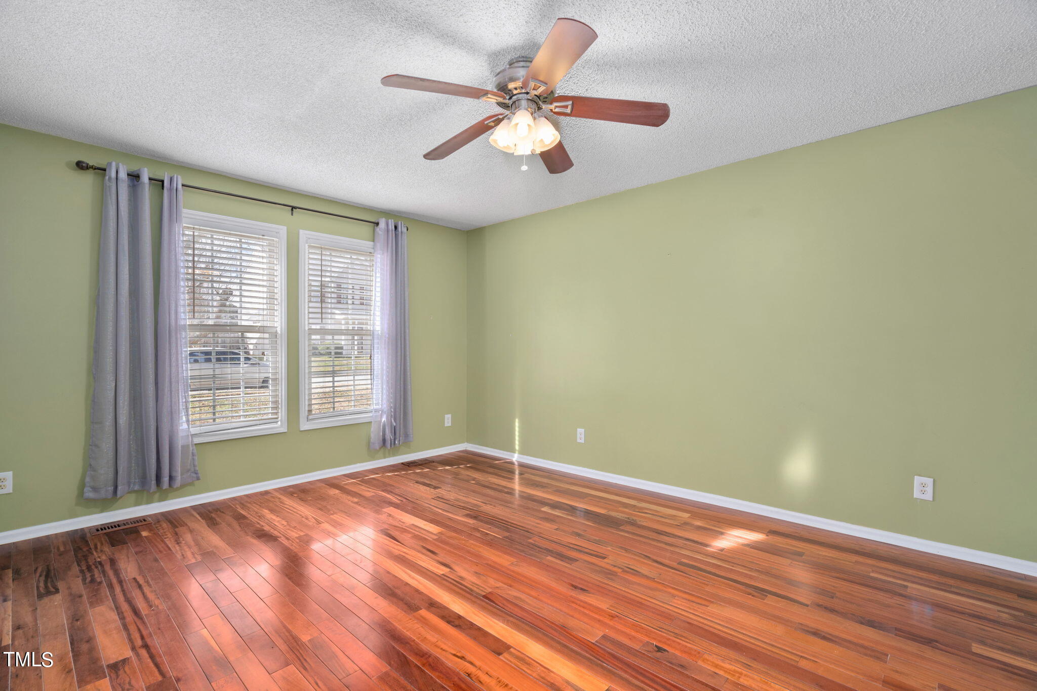 604 Hanska Way Raleigh, NC 27610 - Photo 12 of 43 10-web-or-mls-604-hanska-way