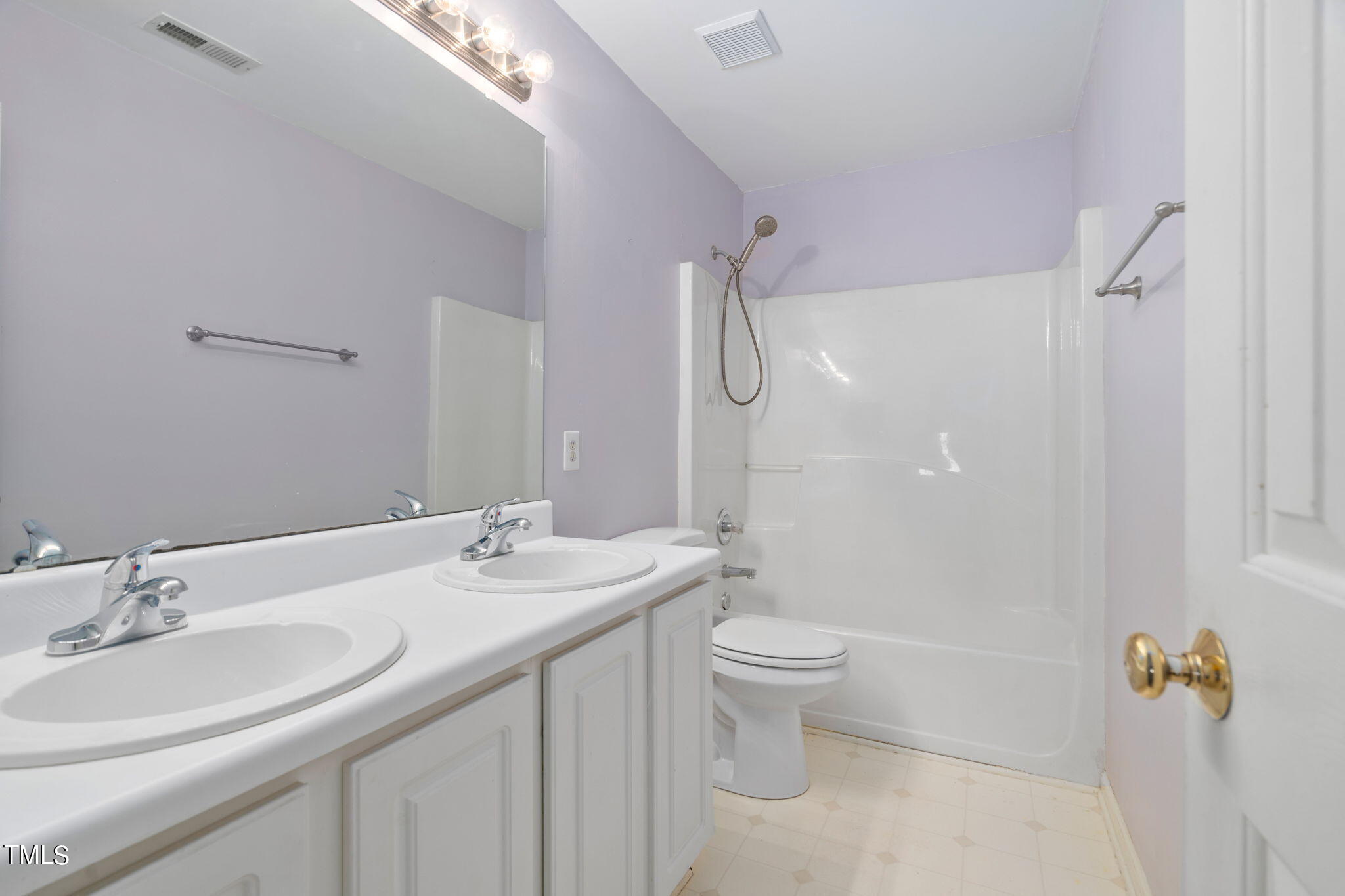 604 Hanska Way Raleigh, NC 27610 - Photo 18 of 43 16-web-or-mls-604-hanska-way