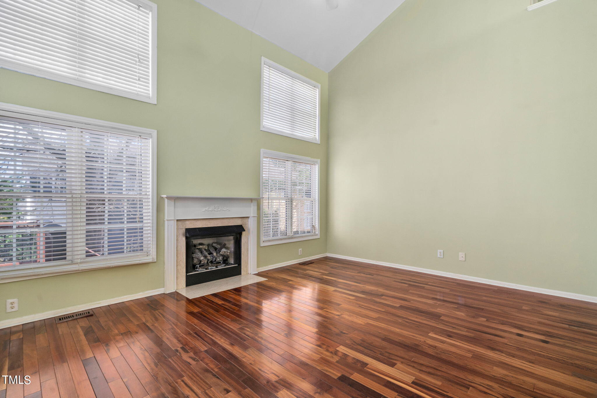 604 Hanska Way Raleigh, NC 27610 - Photo 2 of 43 1-web-or-mls-604-hanska-way