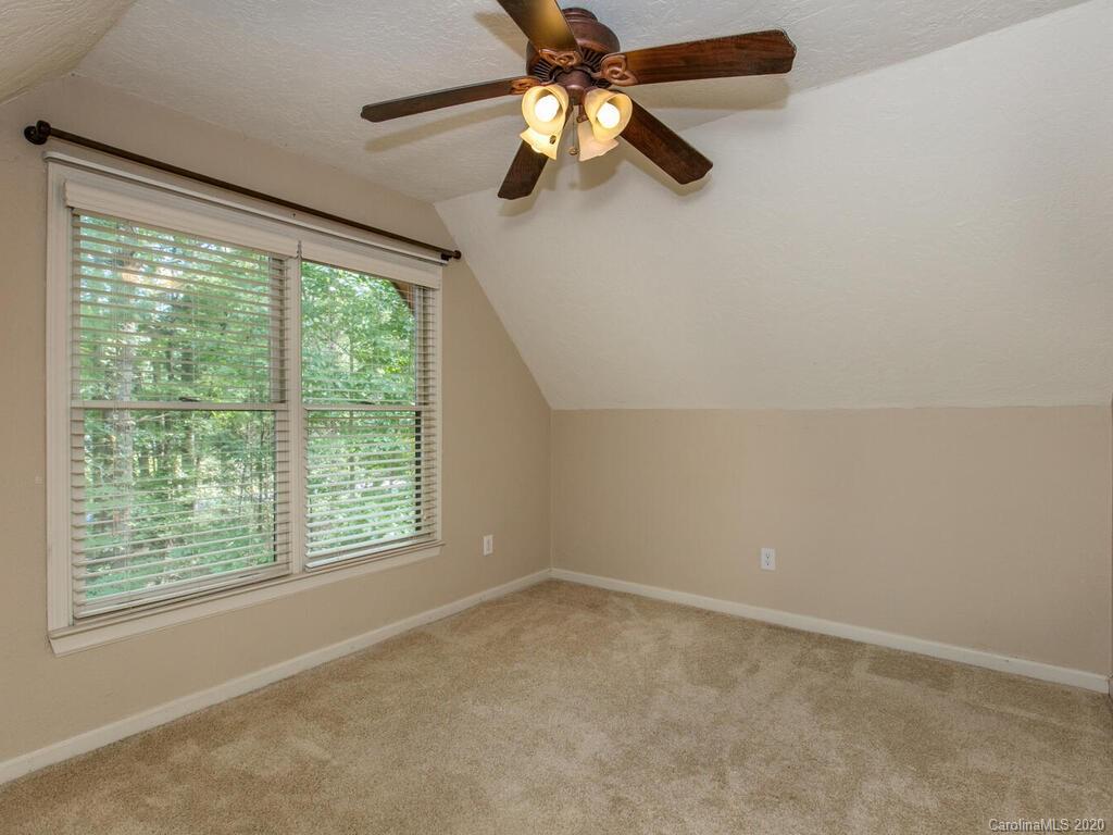 41 Sunkist Road Brevard, NC 28712 - Photo 19 of 35 Gallery Image 19