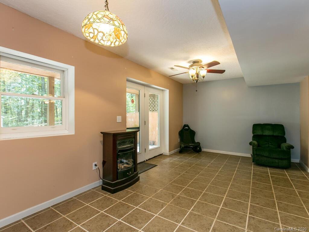 41 Sunkist Road Brevard, NC 28712 - Photo 24 of 35 Gallery Image 24