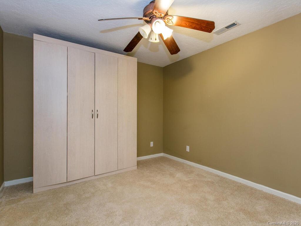 41 Sunkist Road Brevard, NC 28712 - Photo 25 of 35 Gallery Image 25