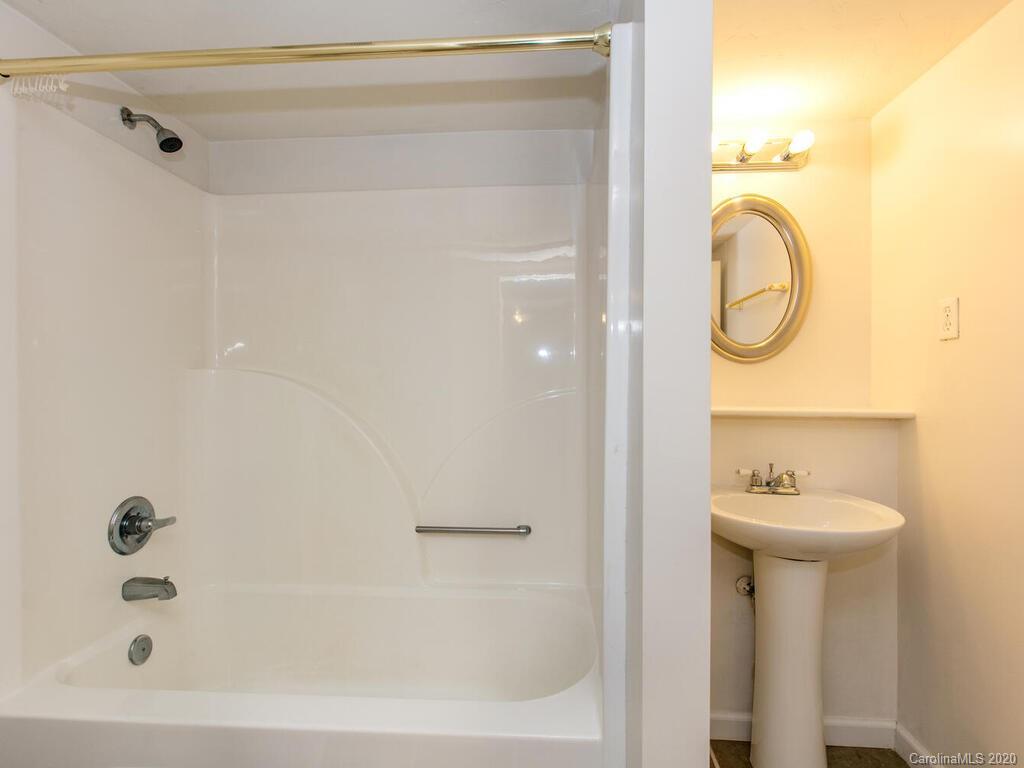 41 Sunkist Road Brevard, NC 28712 - Photo 27 of 35 Gallery Image 27