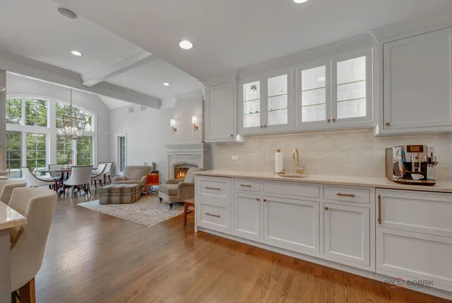 $2,700,000 | 1090 Evergreen Drive, Lake Forest, IL 60045